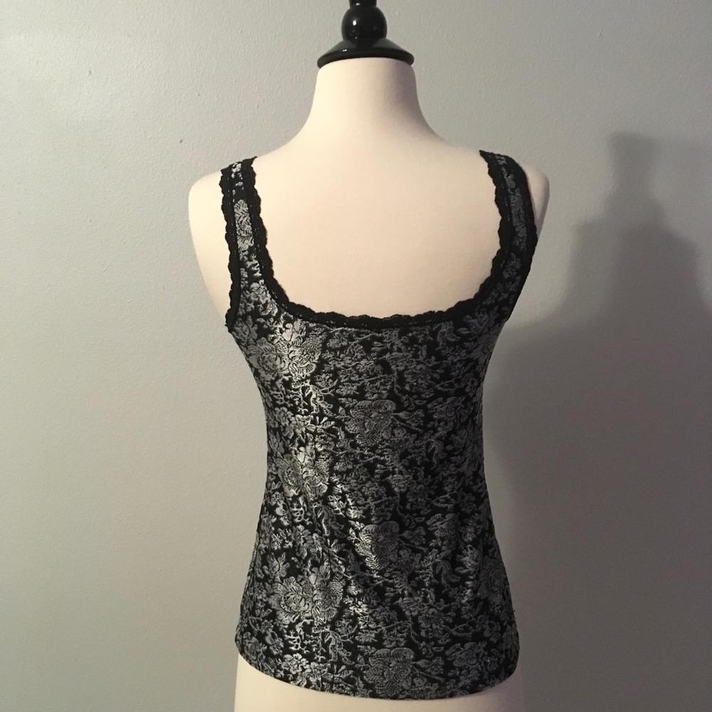 Cache Scoop Neck Tank - Picture 4 of 4